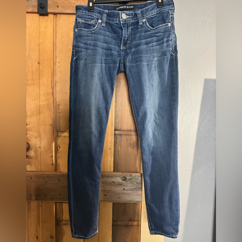 Express Legging Jeans Low Rise Medium Wash Size 6